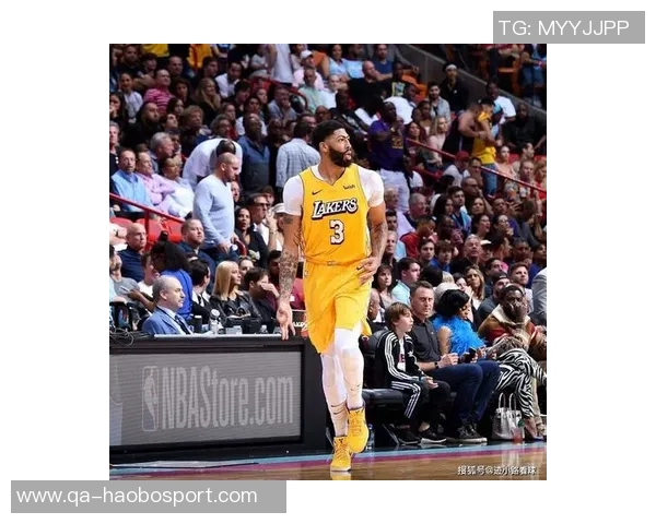 克洛尼半场表现出色7投4中三分球命中率高达50助力球队领先