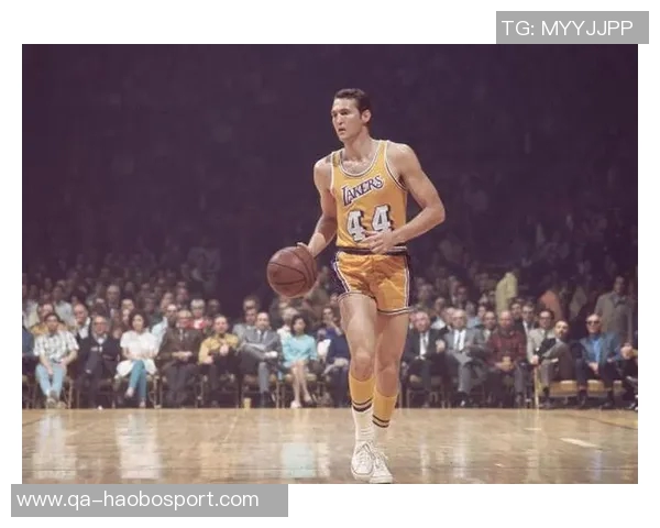 斯科特回忆杰里韦斯特试训科比的精彩瞬间称其为最佳个人试训